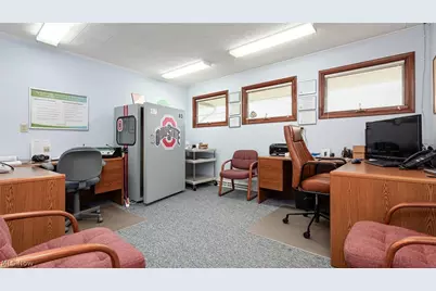 1117 Clark Street, Cambridge, OH 43725 - Photo 23