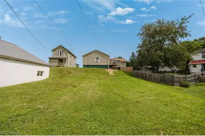 362 Cahalen Street, Crooksville, OH 43731 - Photo 35