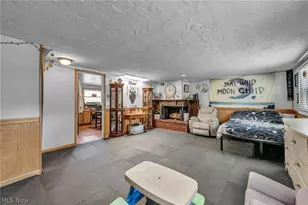 4425 Queen Anne Ave, Lorain, OH 44052 - Photo 37