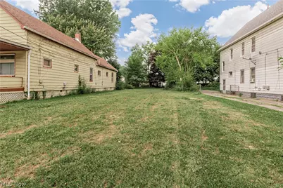 3692 E 59th Street, Loveland, OH 44105 - Photo 1