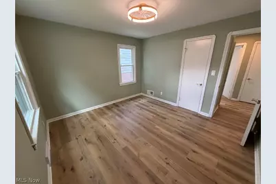 8314 Vineyard Avenue, Loveland, OH 44105 - Photo 15
