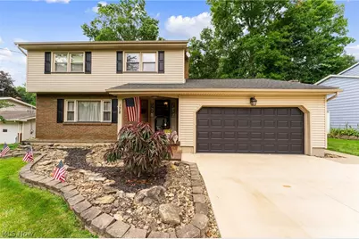 178 Shorehaven Drive, Boardman, OH 44512 - Photo 1