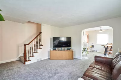 2007 31st Street NW, Canton, OH 44709 - Photo 5