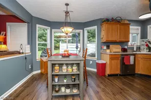 5281 Deer Trace Dr, Kent, OH 44240 - Photo 9