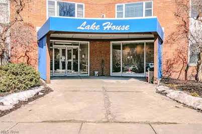 11850 Edgewater Drive #1002, Oakwood, OH 44107 - Photo 3