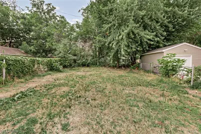 548 E 118th Street, Loveland, OH 44108 - Photo 3