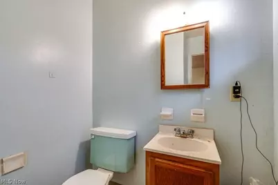 700 Belden Avenue, Akron, OH 44310 - Photo 17