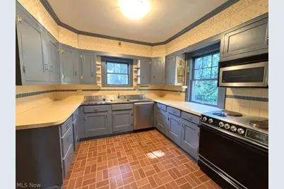 950 Merriman Road, Akron, OH 44303 - Photo 11