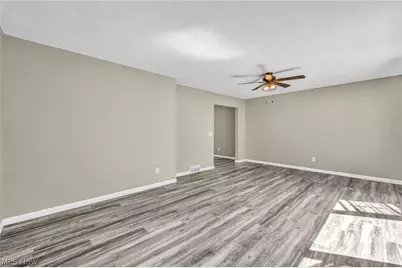 6315 Tall Oaks Drive, Mentor, OH 44060 - Photo 5