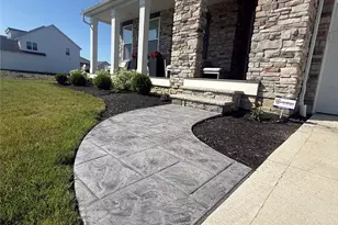 32634 Royal Troon Dr, Avon Lake, OH 44012 - Photo 3
