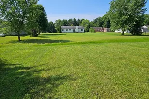 7071 Clark Rd, Atwater, OH 44201 - Photo 3