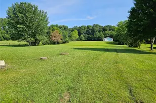 7071 Clark Rd, Atwater, OH 44201 - Photo 5