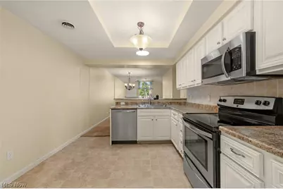 8222 Cyrus Lane, Northfield, OH 44067 - Photo 27