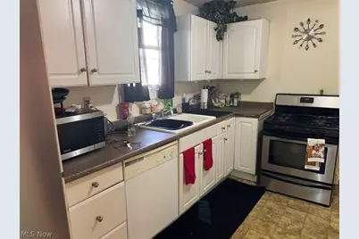 899 Lawton Street, Akron, OH 44320 - Photo 7