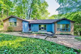 1512 Tiffany Cir, Akron, OH 44313 - Photo 3