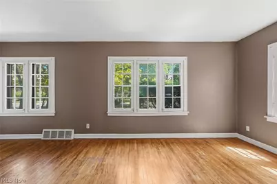 3544 Lynnfield Road, Huber Heights, OH 44122 - Photo 5