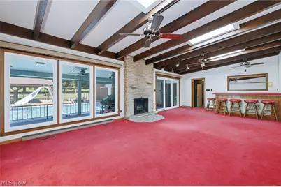 7073 Stewart Sharon Road, Hubbard, OH 44425 - Photo 15