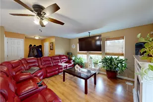 2147 Tuck's Trak Dr, Loveland, OH 44102 - Photo 5