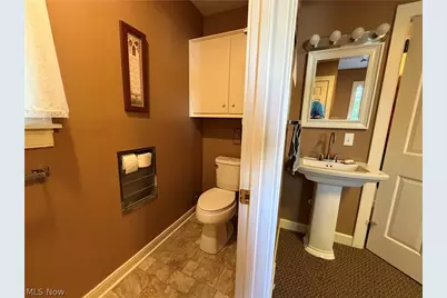 554 W Main Street, Dalton, OH 44618 - Photo 33
