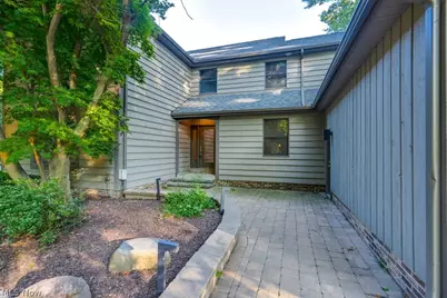 8458 Barbara Drive, Mentor, OH 44060 - Photo 3