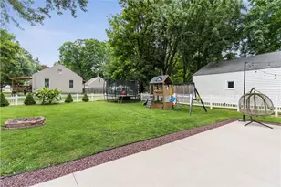 192 W 5th St, Salem, OH 44460 - Photo 33