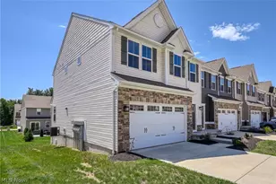 1534 Spruce Hill Dr, Stow, OH 44224 - Photo 3