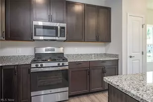 1534 Spruce Hill Dr, Stow, OH 44224 - Photo 11