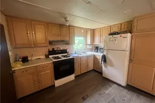4300 Creek Rd, Conneaut, OH 44030 - Photo 7