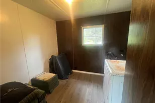 4300 Creek Rd, Conneaut, OH 44030 - Photo 11