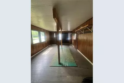4300 Creek Road, Conneaut, OH 44030 - Photo 17