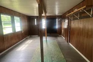 4300 Creek Rd, Conneaut, OH 44030 - Photo 17