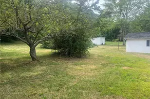 4300 Creek Rd, Conneaut, OH 44030 - Photo 5