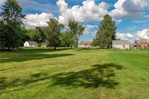 5102 W Mill Rd, Grandview Heights, OH 44147 - Photo 9