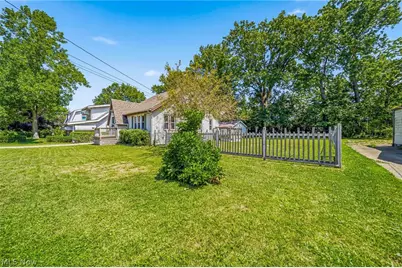 1589 E 337th Street, Eastlake, OH 44095 - Photo 25