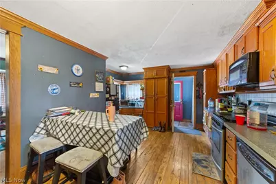1202 Middle Avenue, Elyria, OH 44035 - Photo 9