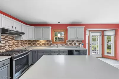 9473 Whalers Cove, Mentor, OH 44060 - Photo 3