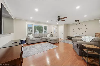 315 34th Street NW, Canton, OH 44709 - Photo 5