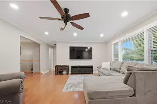 315 34th St NW, Canton, OH 44709 - Photo 7