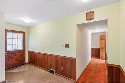 3837 Brookside Drive, Norton, OH 44203 - Photo 3