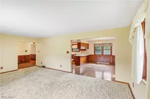 3837 Brookside Dr, Norton, OH 44203 - Photo 7