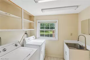 3837 Brookside Dr, Norton, OH 44203 - Photo 13