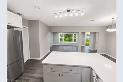 1275 Hillside Road, Green Hills, OH 44131 - Photo 5