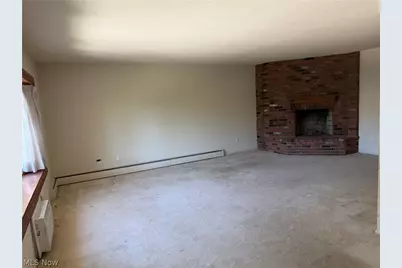 2 Meadowlawn Drive #8, Mentor, OH 44060 - Photo 7