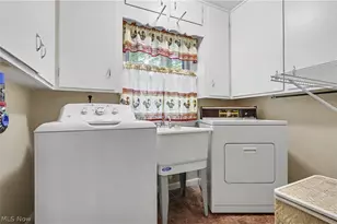 38600 Berkshire Hills Dr, Willoughby Hills, OH 44094 - Photo 25
