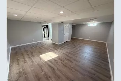 568 Purdue Avenue, Austintown, OH 44515 - Photo 25