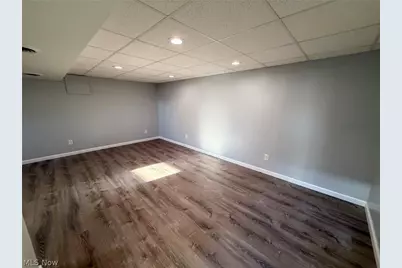 568 Purdue Avenue, Austintown, OH 44515 - Photo 23