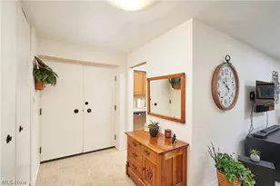 255 N Portage Path, Akron, OH 44303 - Photo 3