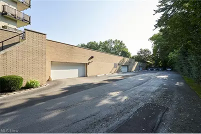 255 N Portage Path #216, Akron, OH 44303 - Photo 21