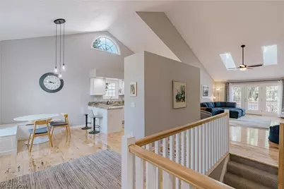 480 Glen Hollow Circle, Aurora, OH 44202 - Photo 5