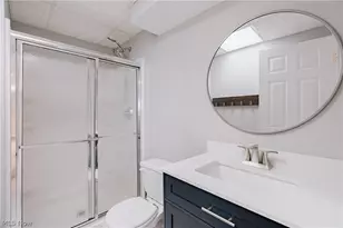 480 Glen Hollow Cir, Aurora, OH 44202 - Photo 29